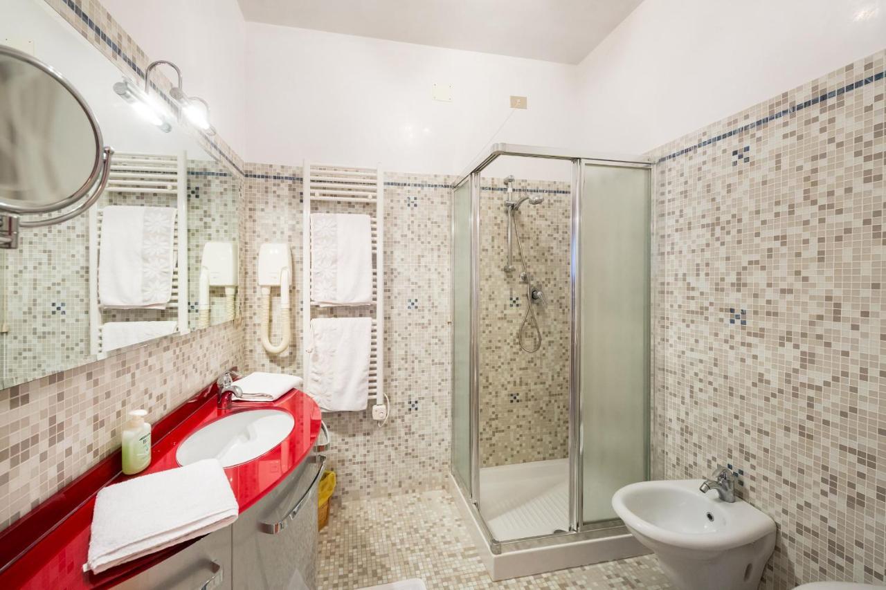 Albergo Ristorante Fabrizio กาออร์เล ภายนอก รูปภาพ